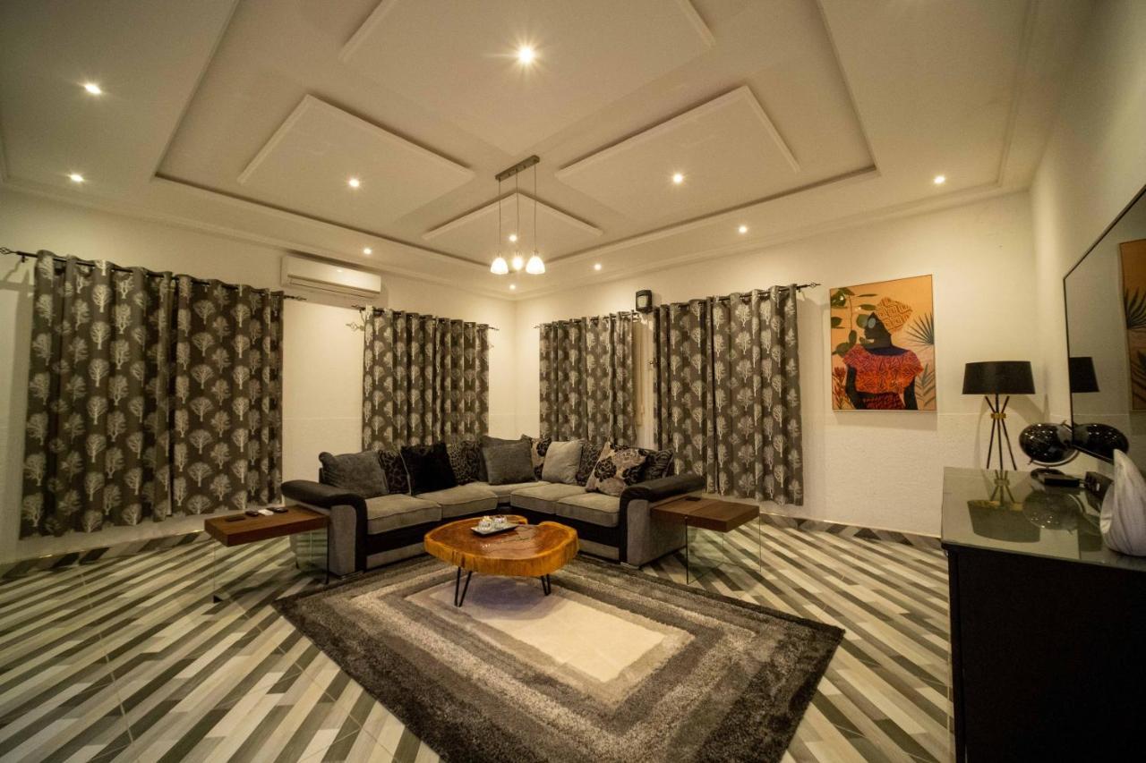 The Cabyn Hotel Adenta Ngoại thất bức ảnh