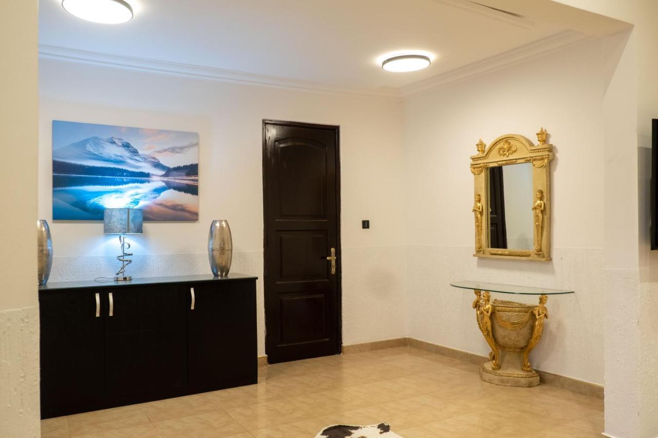 The Cabyn Hotel Adenta Ngoại thất bức ảnh